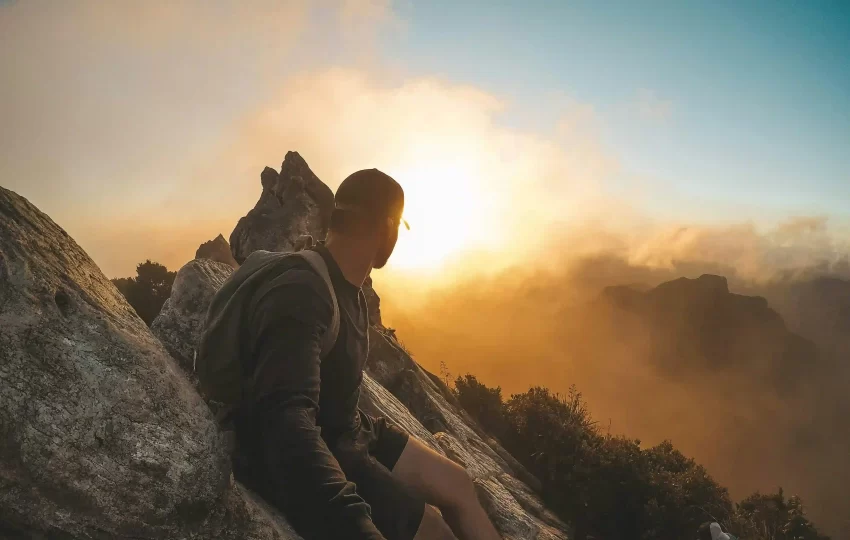 朋友莫名其妙搞消失？憂鬱症如何侵蝕友情？深入解析憂鬱引起的情感疏離與社交挑戰