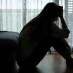 抑鬱症、憂鬱症怎麼判斷？從心理學角度看5個診斷重點