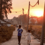 童年創傷後遺症怎麼影響親密關係？諮商心理師這樣解釋